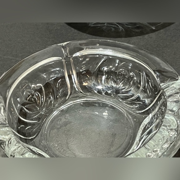 Vintage Glass Ashtray KIG Indonesia Pressed Etched Glass Rose Pattern Lot of 2 - Picture 10 of 14